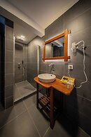 Neko Hotel