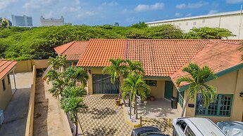 NEW 2BR 2BA Gated Community w Pool Palm Beach