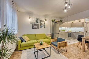 Modern Apartment With Bikes and PS4