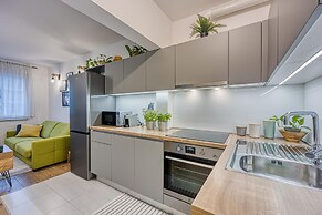 Modern Apartment With Bikes and PS4