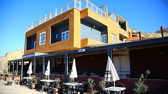 BANANERAIE HOUSE