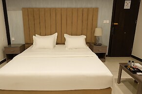 Marin suites Albadiaah