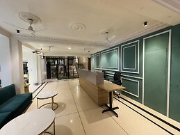 Royal Palm Inn