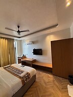 Royal Palm Inn