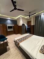 Royal Palm Inn