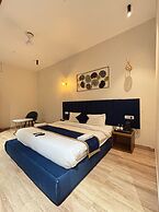 Royal Palm Inn