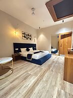 Royal Palm Inn