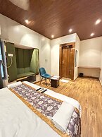 Royal Palm Inn