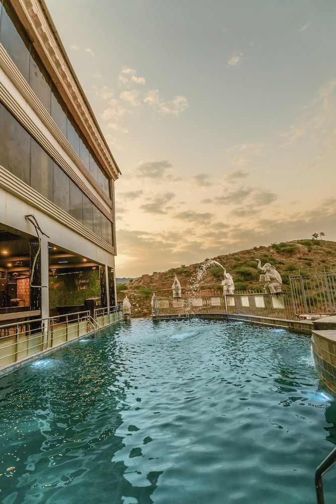 Clarks Resort Ajmer
