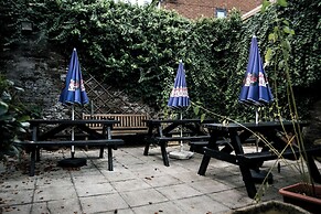 Black Dog Inn