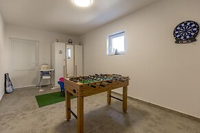 Pool House Beba Tribalj Lake