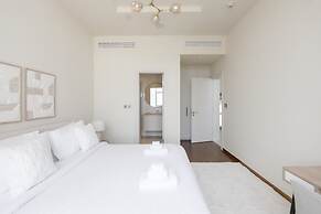 Tiara Residences Stay on the Beach 2 Beds