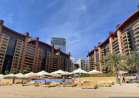 Tiara Residences Stay on the Beach 2 Beds