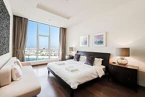 2 BD Tiara Palm Views Beach Pool Amazing Views