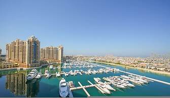 2 BD Tiara Palm Views Beach Pool Amazing Views
