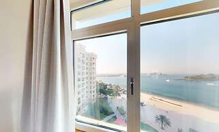 Al Dabas Beach Views 3BD Sleeps 6 Beachfront