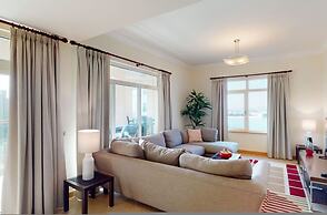 Al Dabas Beach Views 3BD Sleeps 6 Beachfront