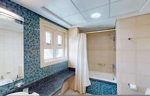DVH Dabas Palm Shores Elegant Four Beds