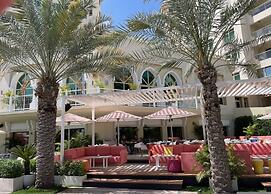 DVH Dabas Palm Shores Elegant Four Beds