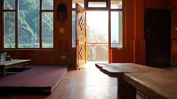 Raila Home Stay