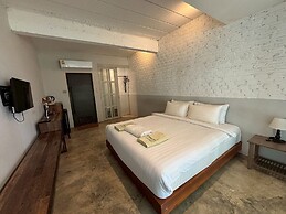 Diamond Beach Resort