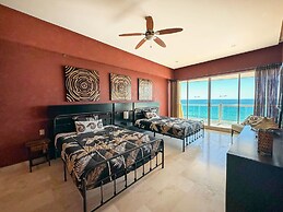Tranquil Tides Oceanfront Family Oasis