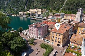 Life View Luxury Apartment