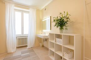 Life View Luxury Apartment