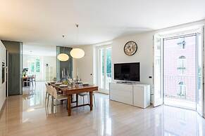 Life View Luxury Apartment