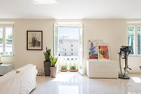 Life View Luxury Apartment