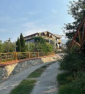 Kurora e Gjelber Resort
