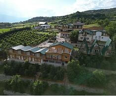 Kurora e Gjelber Resort