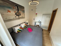 Guest House Residencial REAL