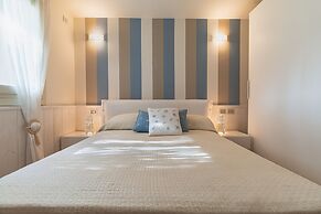 Villa Blue Sphere by Wonderful Italy
