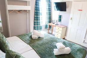 OYO Meadows Way Guest House
