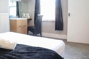 OYO Meadows Way Guest House