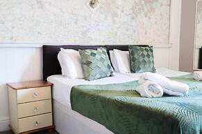 OYO Meadows Way Guest House