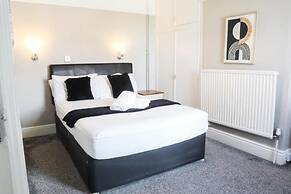 OYO Meadows Way Guest House