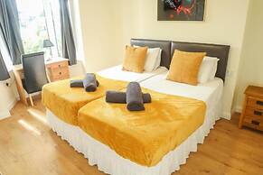 OYO Meadows Way Guest House