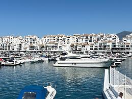 Prime Location Puerto Banus Nueva Andalucia