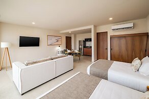 EVERGLADES SUITES