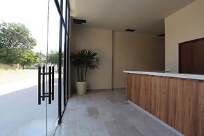EVERGLADES SUITES