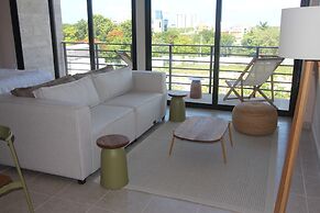EVERGLADES SUITES