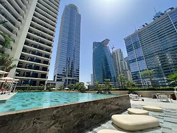 Modern 1BR in Business Bay