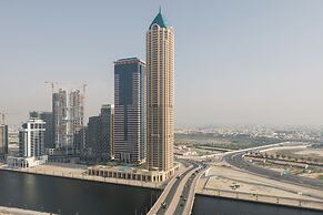 Modern 1BR in Business Bay