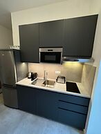 1 Bed Flat - Sleeps 2 - Pets - Smoking on Terrace