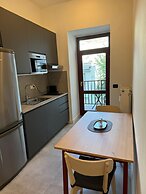 1 Bed Flat - Sleeps 2 - Pets - Smoking on Terrace