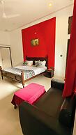 Hotel mountain palace Udaipur