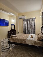 Castle Berry Apartments