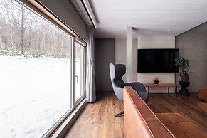 THE ELYSIAN RETREAT